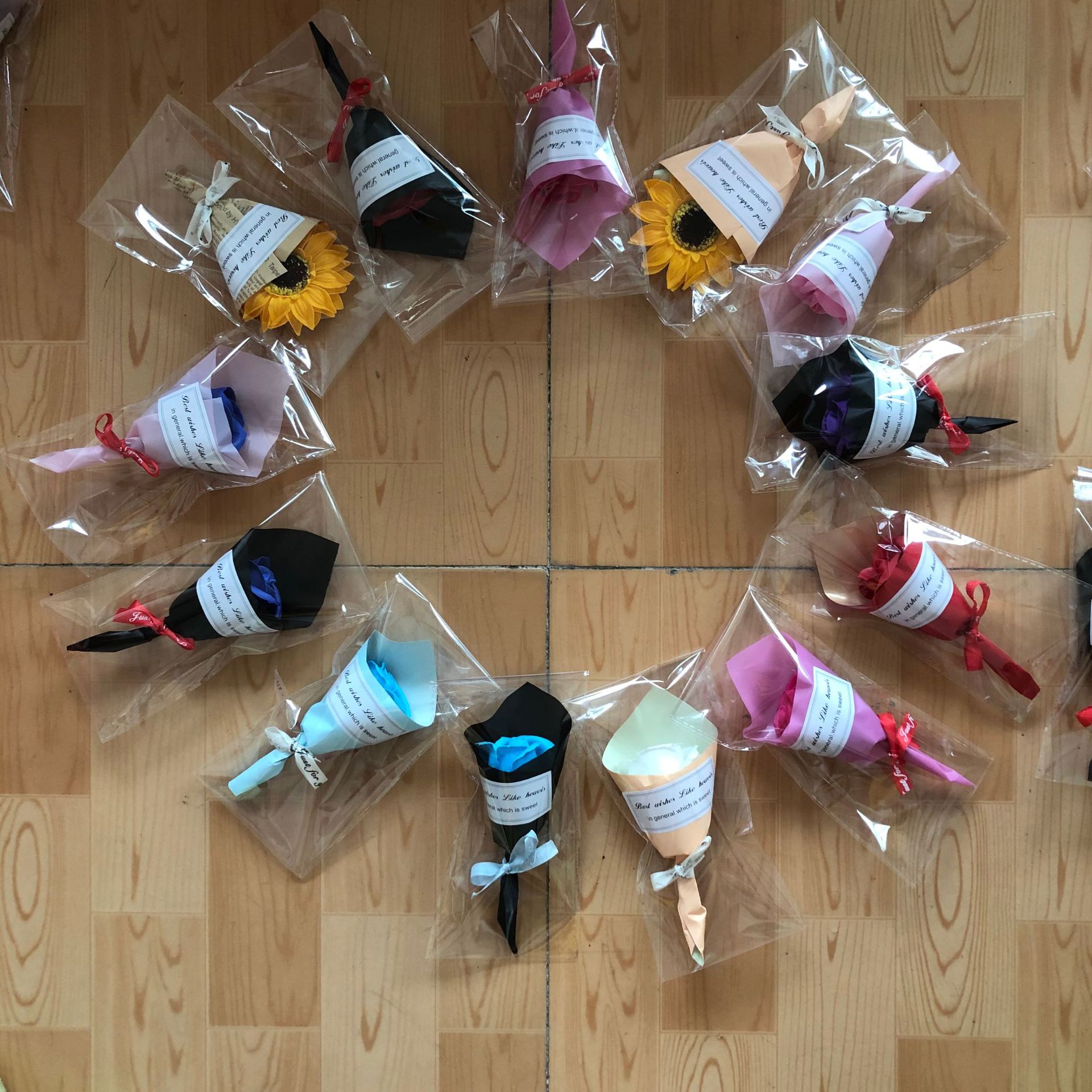 Мини маленький букет подарок мыло цветок роза букет один декоративный отправить независимая упаковка декоративный букет