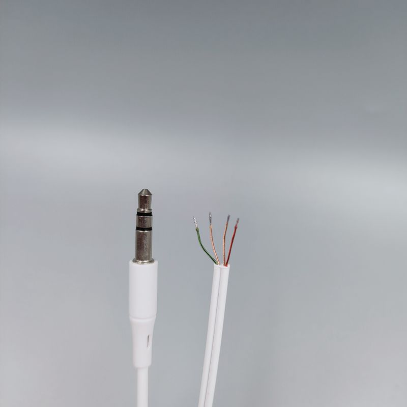 Factory Direct sales foreign trade aviation MP3 earphone cable in-ear mobile phone music wired headset without microphone Universal