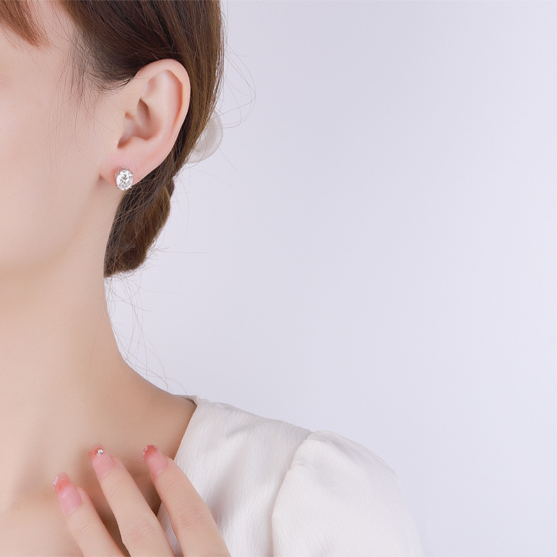 TikTok Cross-border Light Luxury Exquisite Small Internet Celebrity S925 Sterling Silver Earrings Moissanite Grandmother Cut Heart-shaped Horse's Eye Earrings