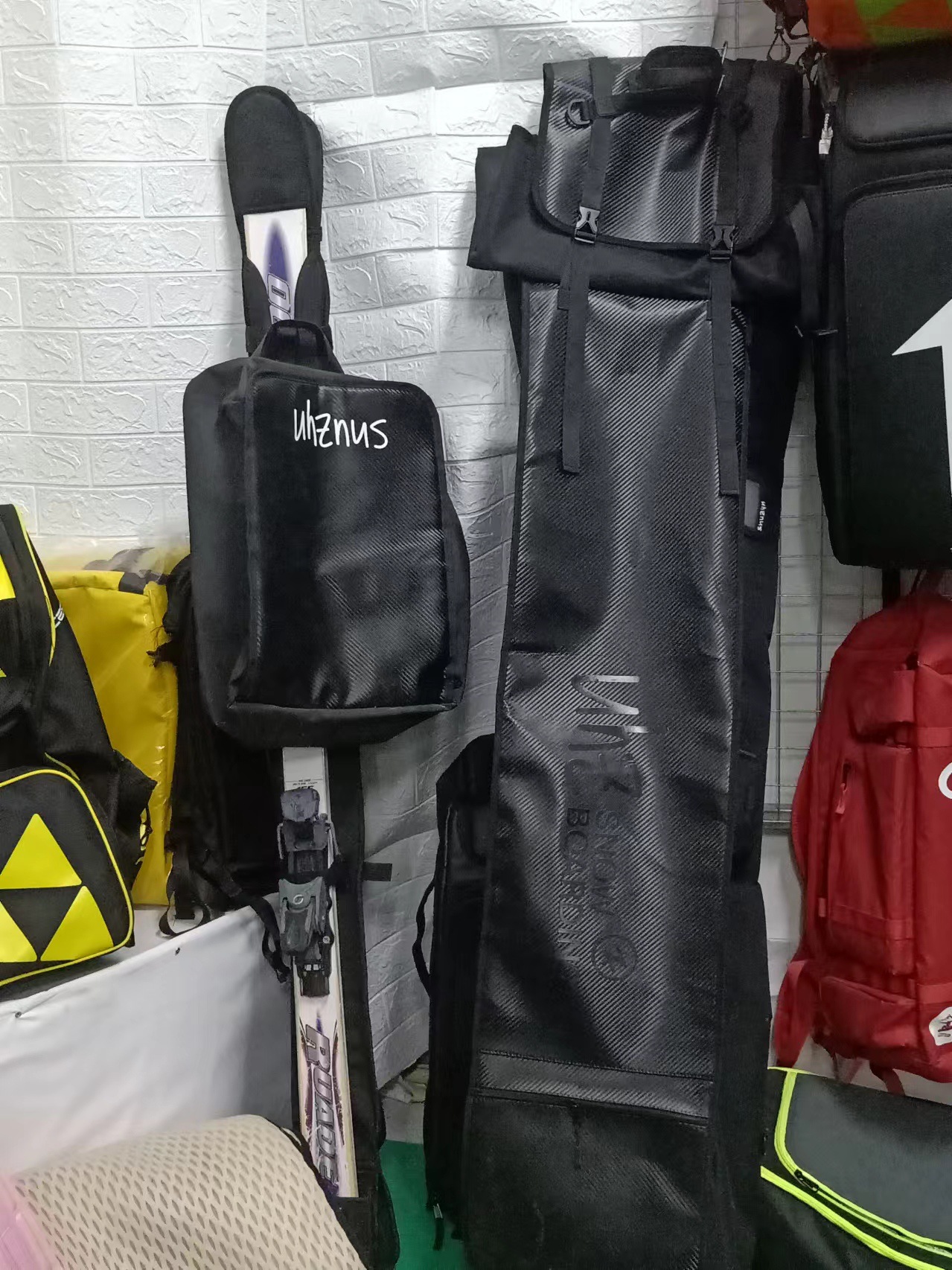 Ski veneer double board shared package carbon fiber waterproof fabric can be extended to 190cm