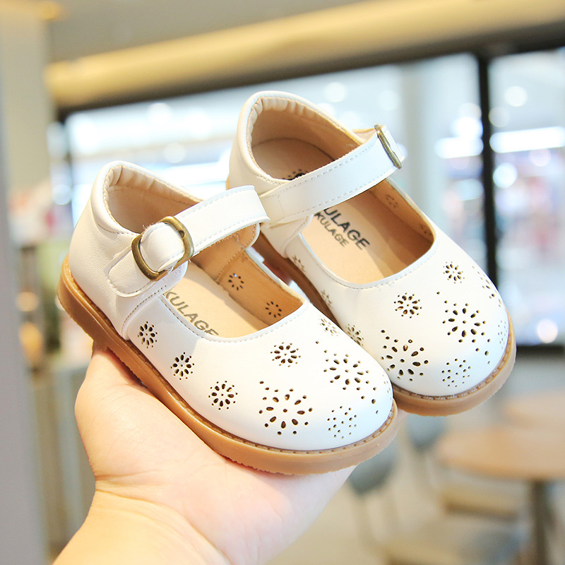 Белые кожаные туфли для девочек с вырезами, дышащие, летний новый британский стиль, принцессные туфли для детей, стиль прэппи