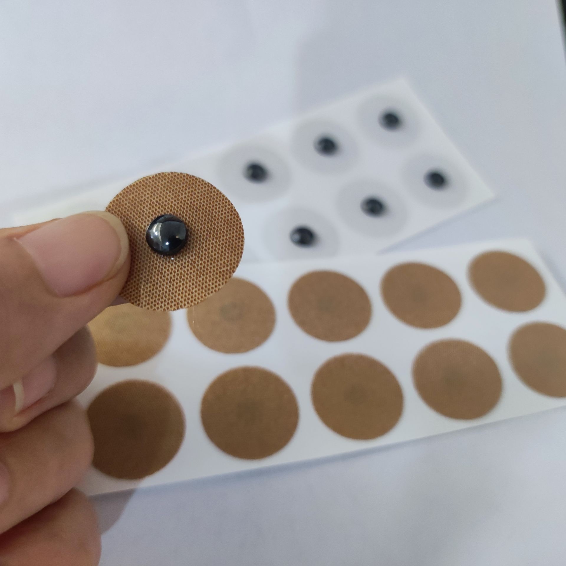 Magnetic stickers 1 piece of 10 magnetic stickers bread magnetic beads magnetic stickers