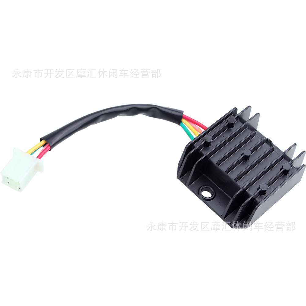 Motorcycle beach off-road scooter accessories 12V four-pin CG125-250CC GY6 rectifier regulator