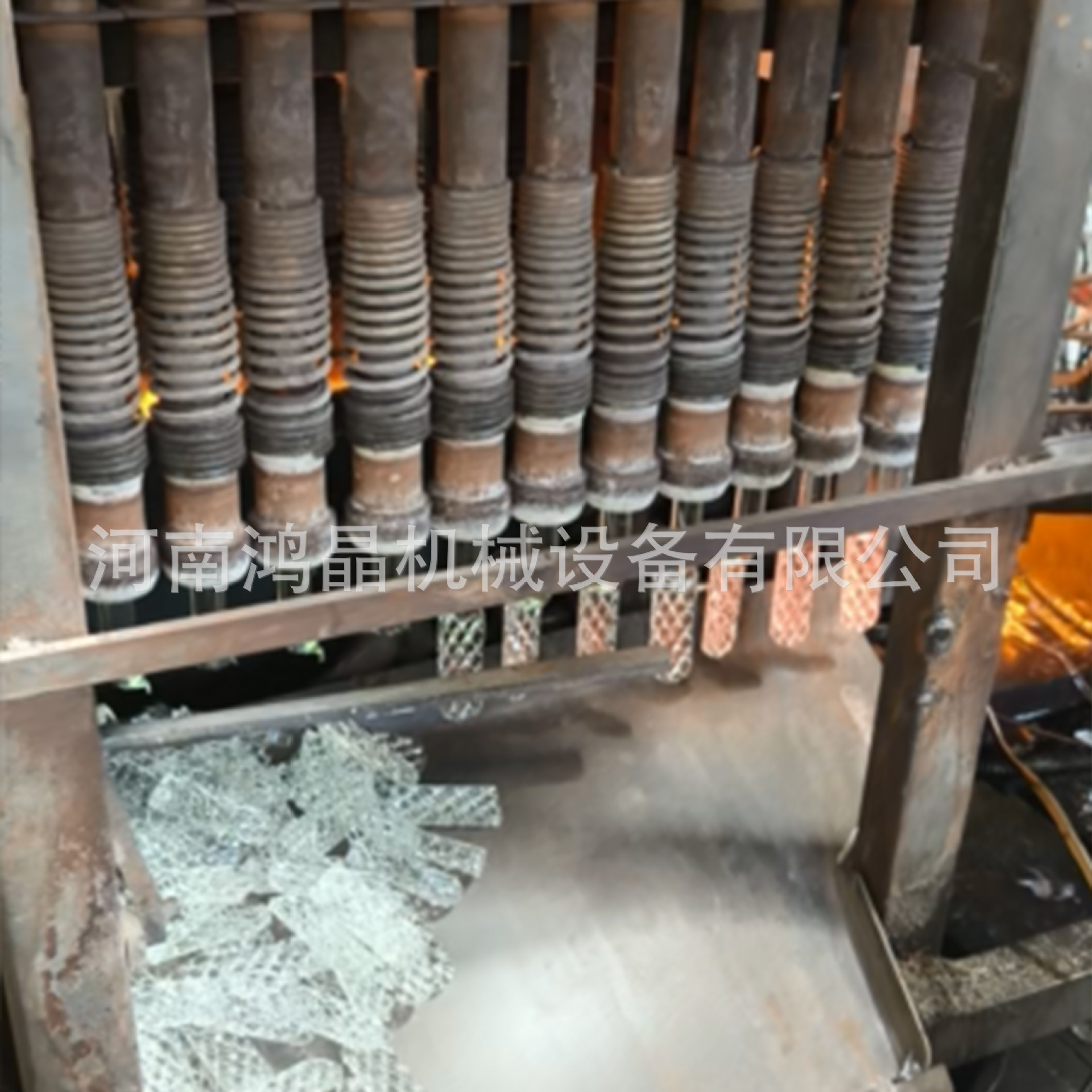 Fully Automatic Crystal Pressing Machine Crystal Glass Machinery Crystal Pressing Strip Making Glass Machinery Mold Making