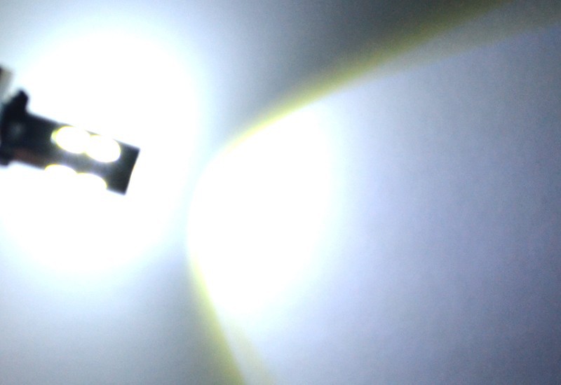 Car LED fog lamp H3 H1 5630 10SMD bright LED driving bulb decoding anti-fog lamp