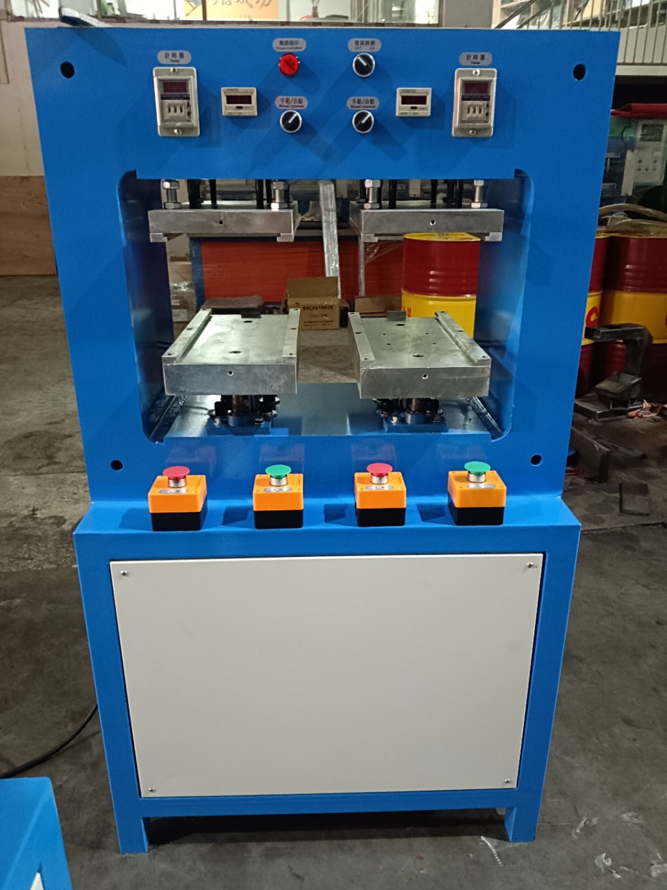 Supply Pvc Molding Machine, Double-Sided Pvc Product Hot and Cold Press Machine, Hot Press Molding Cooling and Shaping Machine