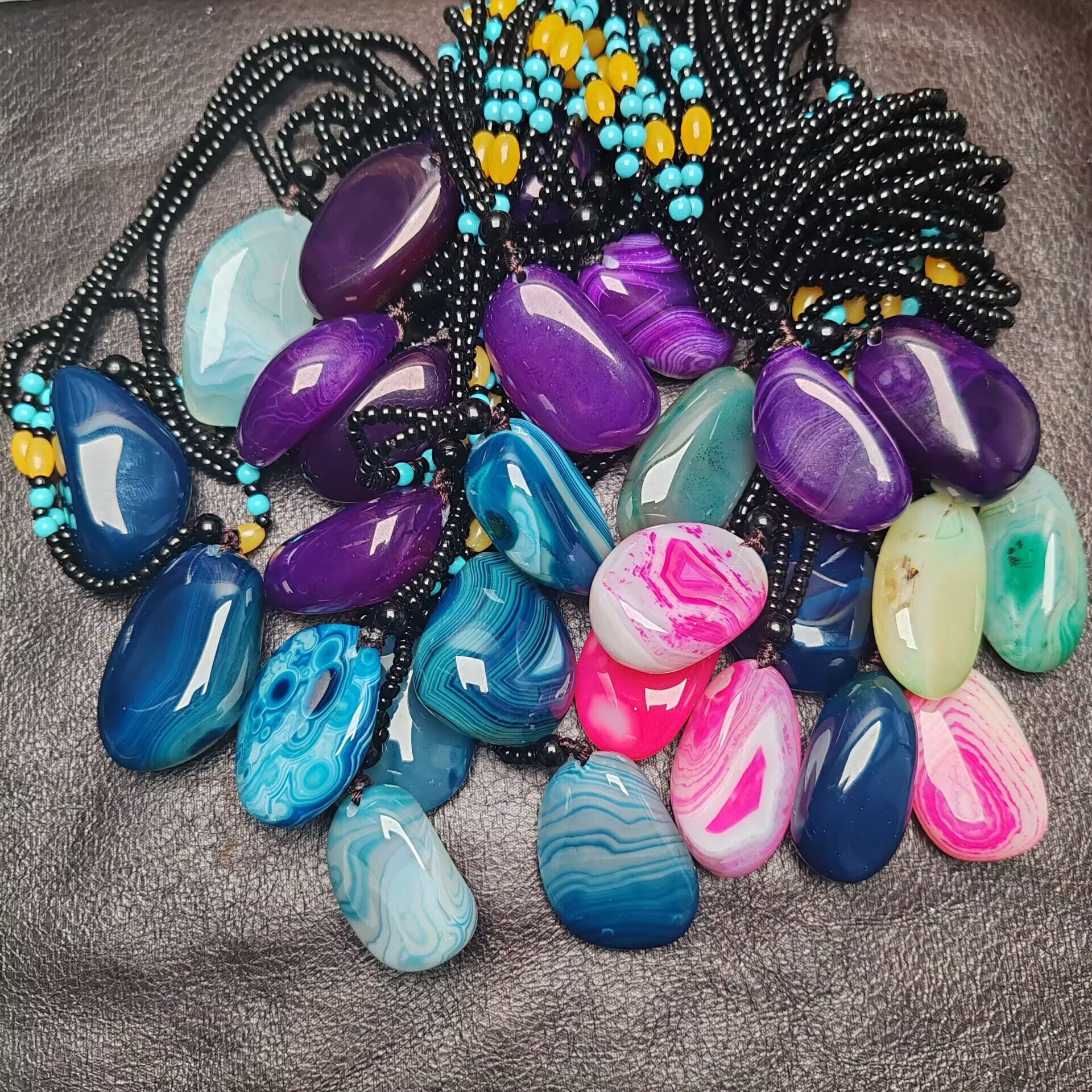 Wholesale jade necklace silk agate necklace agate original stone water drop pendant chain stall jade jade item