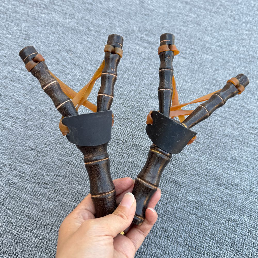 Slingshot Children's Shooting Toy Wooden Bamboo Slingshot Solid Wood Outdoor Traditional Shooting Launch Toy Boy Wholesale