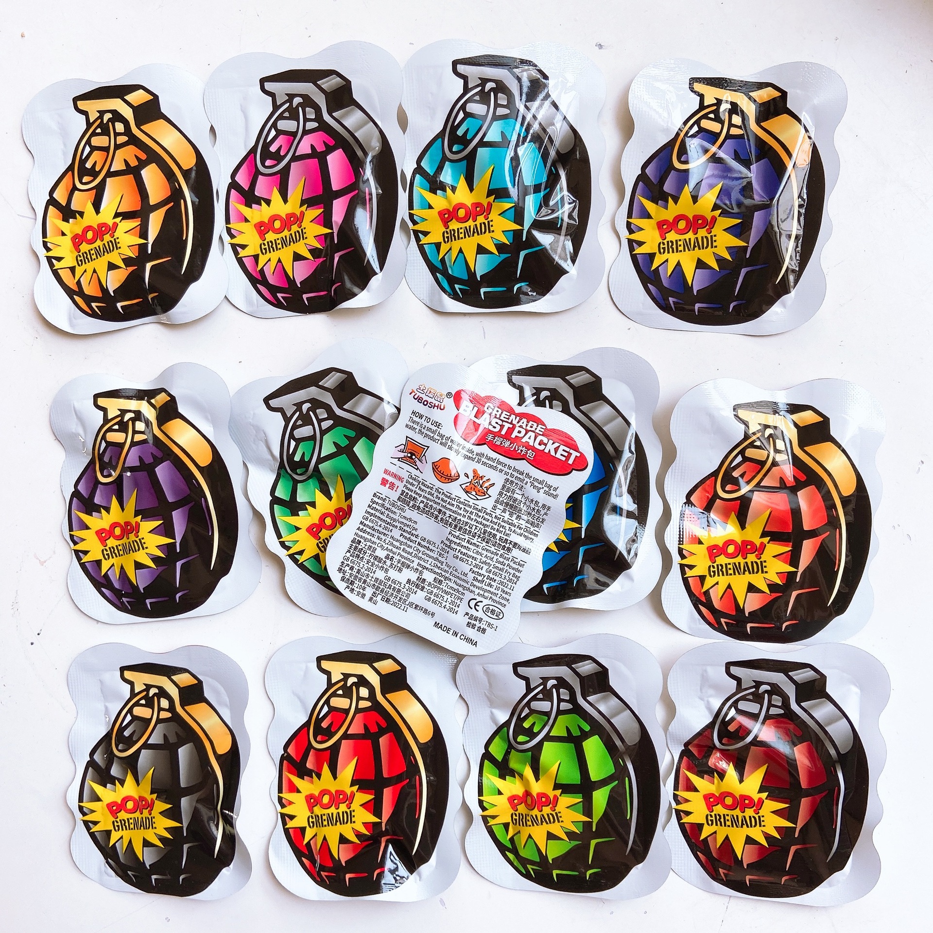 Small Colorful Thunder Balloons, Automatic Inflatable Balloons, Small 3D 4-Color Scare Balloons, Grenade-Shaped Stress Relief Prank Creative