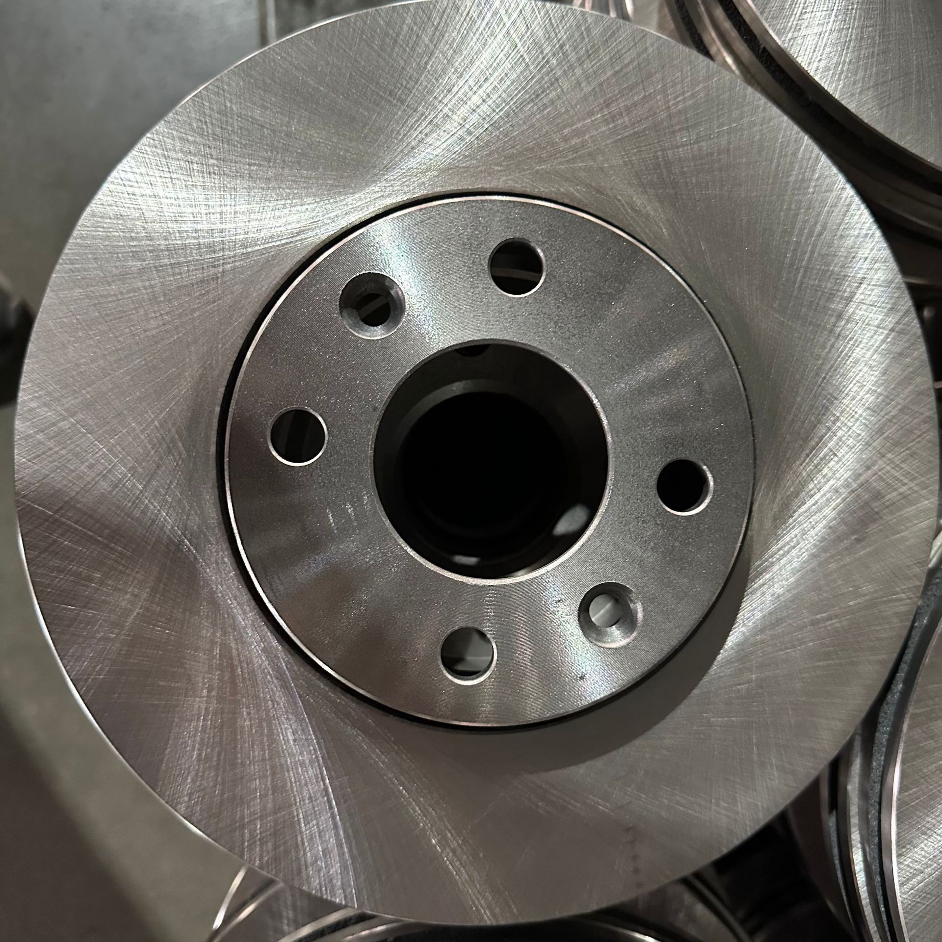 40206Ax600 Is Suitable for Renault Micra, Dacia, Ganna, Nissan Tiida, Sunny Brake Disc Ht250