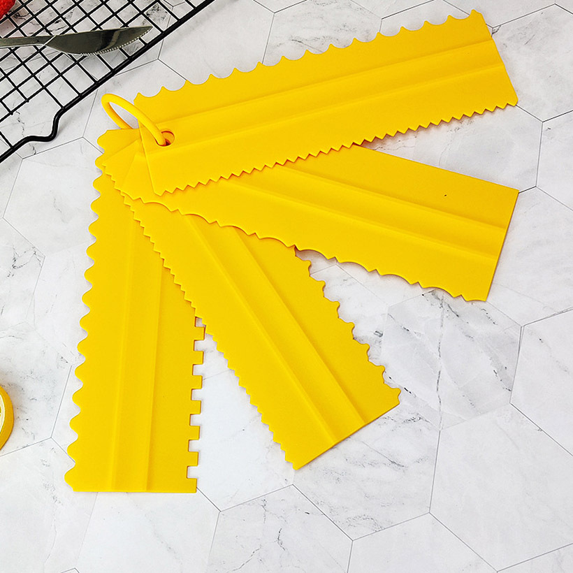 Plastic Scraper 4 Piece Set Cake Contour Comb Scraping Sugar Cake Decorative Square Leveler Contour Scraper