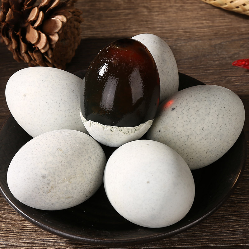 10 preserved eggs of Songhua eggs, whole box of preserved eggs, preserved eggs of Songhua, local duck eggs, salt, ready-to-eat commercial Weishan Lake factory, now available
