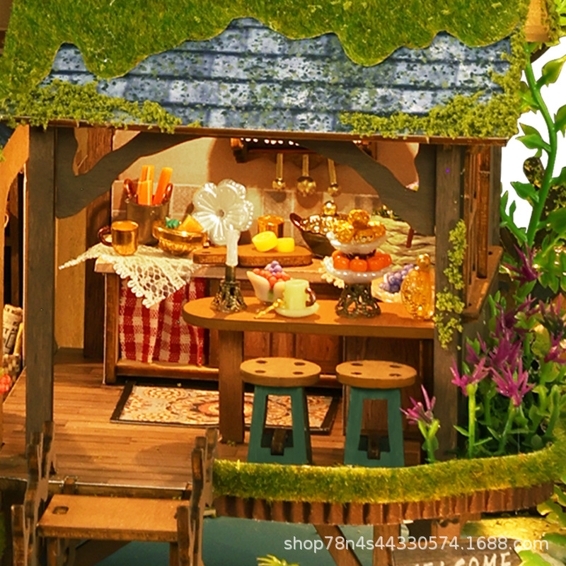 Qiaoyun diy hut forest adventure cross-border e-commerce toy model handmade DIY hut wooden assembled small house