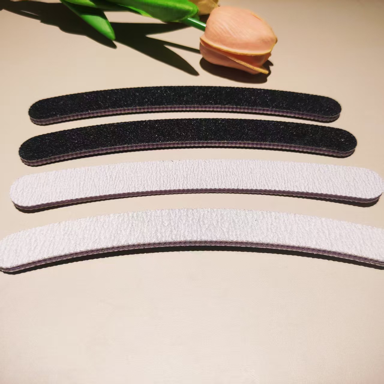 Wholesale Gray and White Nail File Double-Sided Shaping and Polishing Nail Manicure Tool Rubbing Strip Does Not Shed Sand 100180