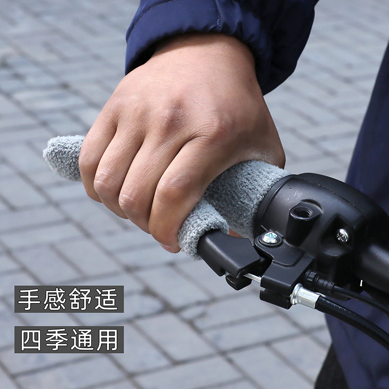 Autumn and winter electric handlebar gloves warm battery car tricycle motorcycle universal gloves anti-off silicone handle