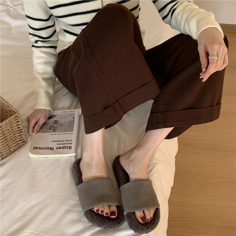 Sheepskin Version ~ New Outer Wear Nubuck Leather Slip-On Fur Shoes for Women, Genuine Leather, Versatile Thick-Soled Comfortable Open-Toe Sandals