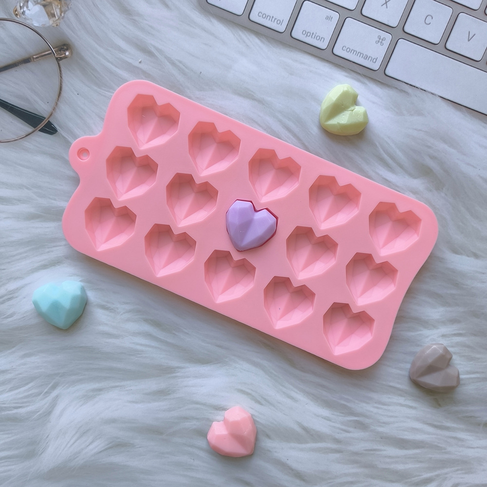 Silicone 15-Piece Diamond Heart Chocolate Mold Fudge Ice Tray Mold DIY Cake Decoration Baking Tool 68