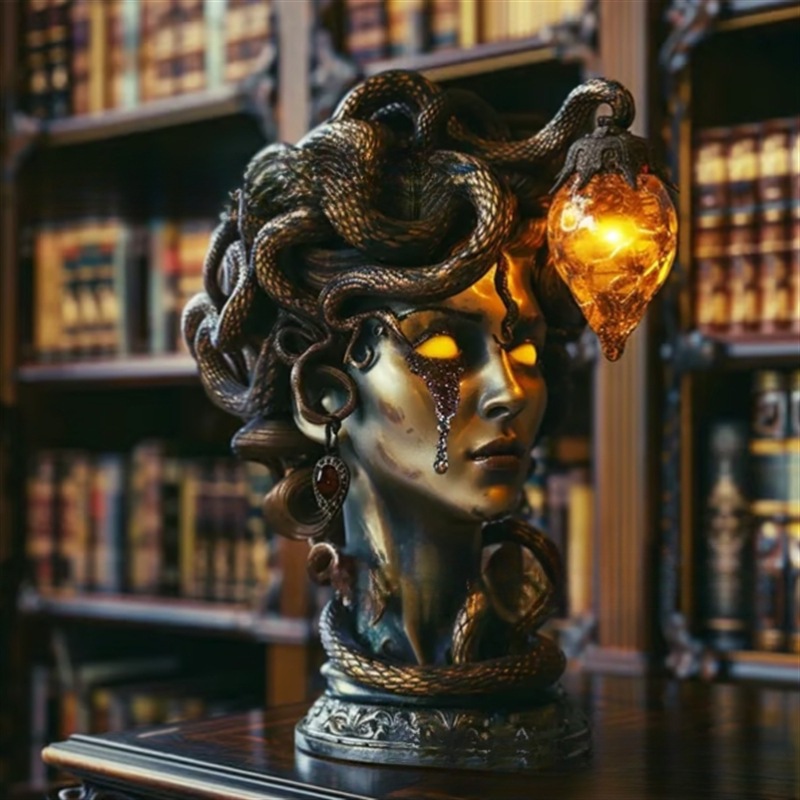 Cross-Border Medusa Table Lamp Medusa Table Lamp Statue Mythical Monster Gothic Resin Decoration