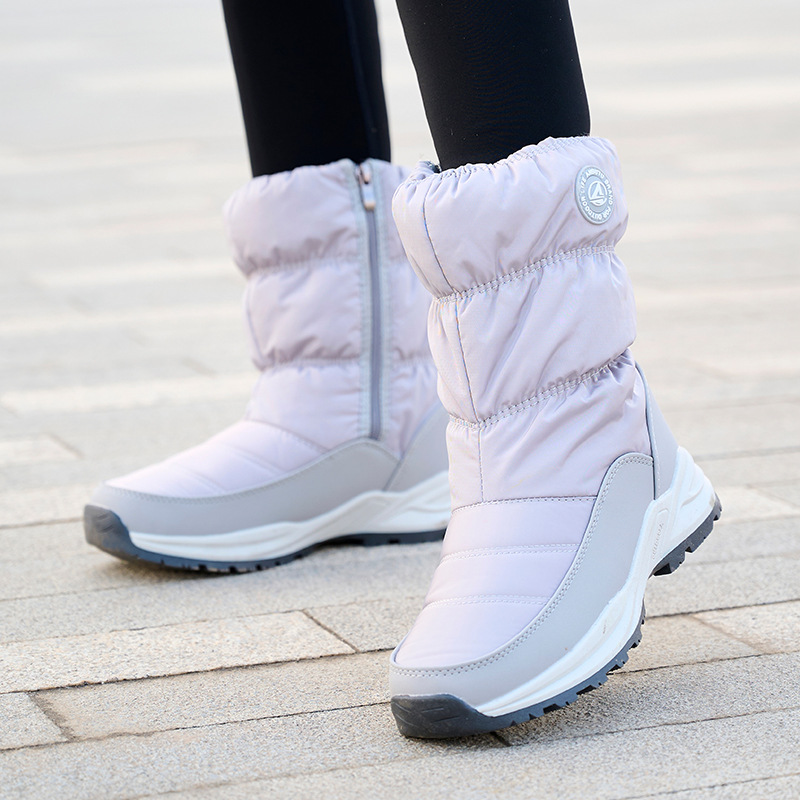 Обувь для женщин большого размера, зимние новые туфли из хлопка с флисовой подкладкой, утолщенные, модные, теплые, легкие, для улицы