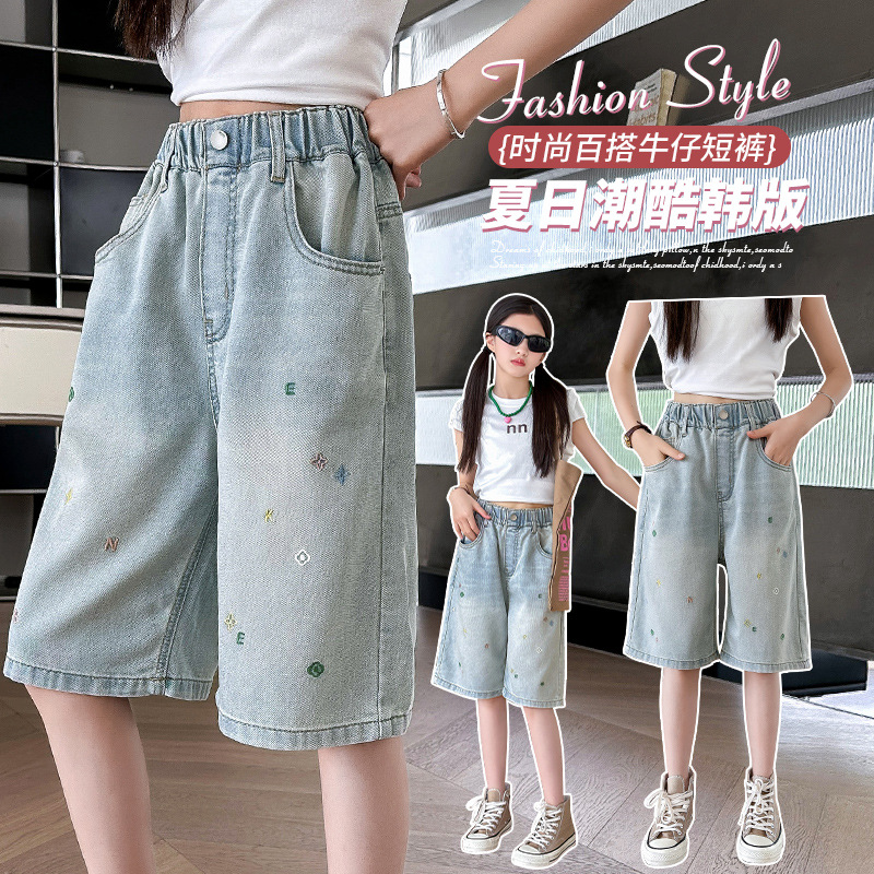 Girls' Western Style Denim Shorts Summer 2025 New Children's Pants Embroidered Floral Summer Pants