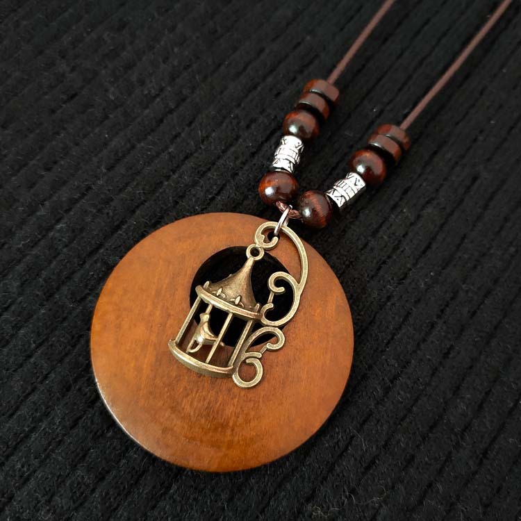 Cross-Border Amazon New Retro Cotton and Linen Accessories Ethnic Style Wooden Long Women's Sweater Chain Alloy Leaf Necklace