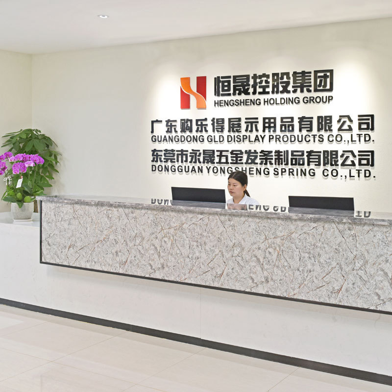 Mini Anti-Theft Display Box for Rings, Anti-Lost Automatic Retractable Steel Wire Rope Display Anti-Theft Pull Cord Box