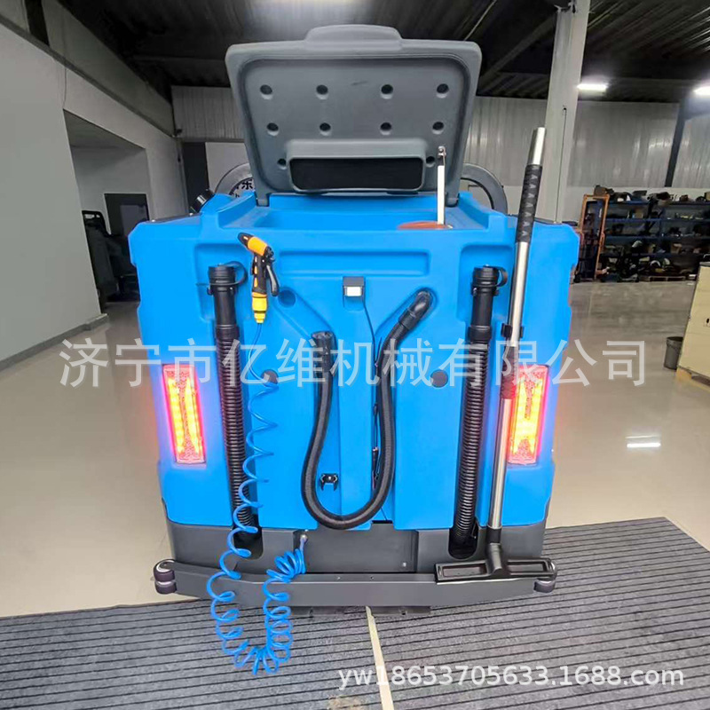 Driving Floor Scrubber Multi-Functional Factory Workshop Shopping Mall Property Basement Sanitation Cleaning Sweeping and Mopping All-In-One Sweeper