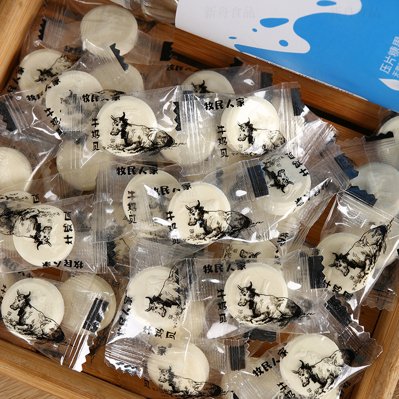 Xinjiang Milk Clam Milk Goat Milk Camel Milk Slices 156G/Can Herdsmen's Kidsren's Snacks Dry Milk Cheese Slices Sugar