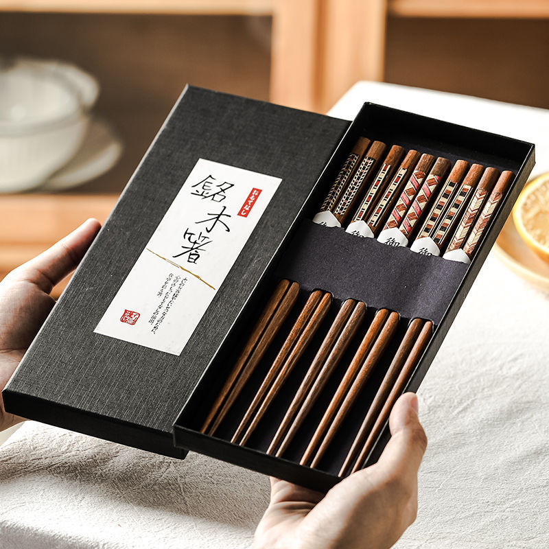 Solid Wood Chopsticks for Home Use, One Person, One Chopstick, Healthy and Mold-Free, High-End Gift Box Set, Fine Head, Non-Slip, Natural and Odorless