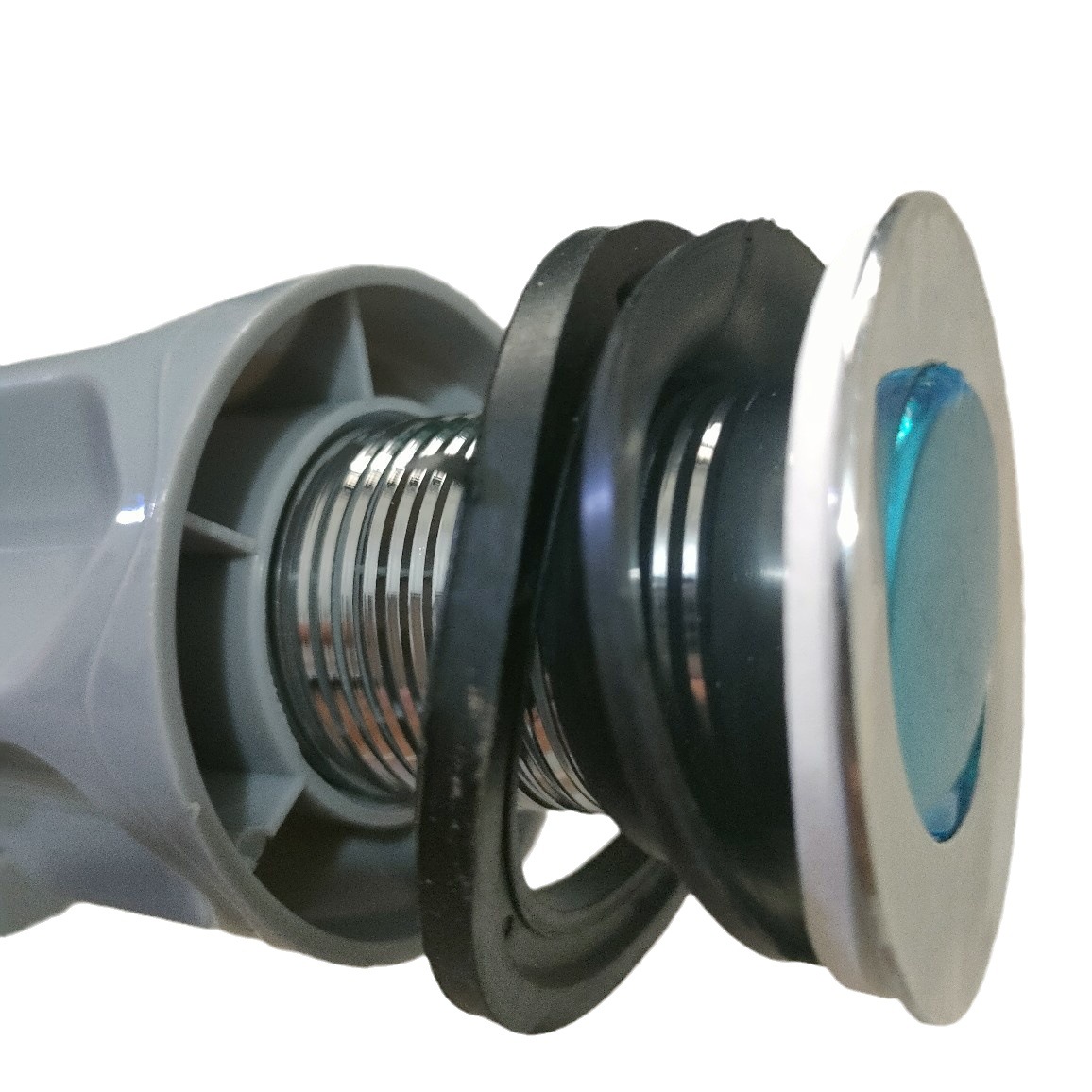 Horizontal and Vertical Drain ASh Electroplating Dual-uSe Drain S Electroplated Gray Dual-uSe Flip-up BruShed Dual-uSe Drain Line