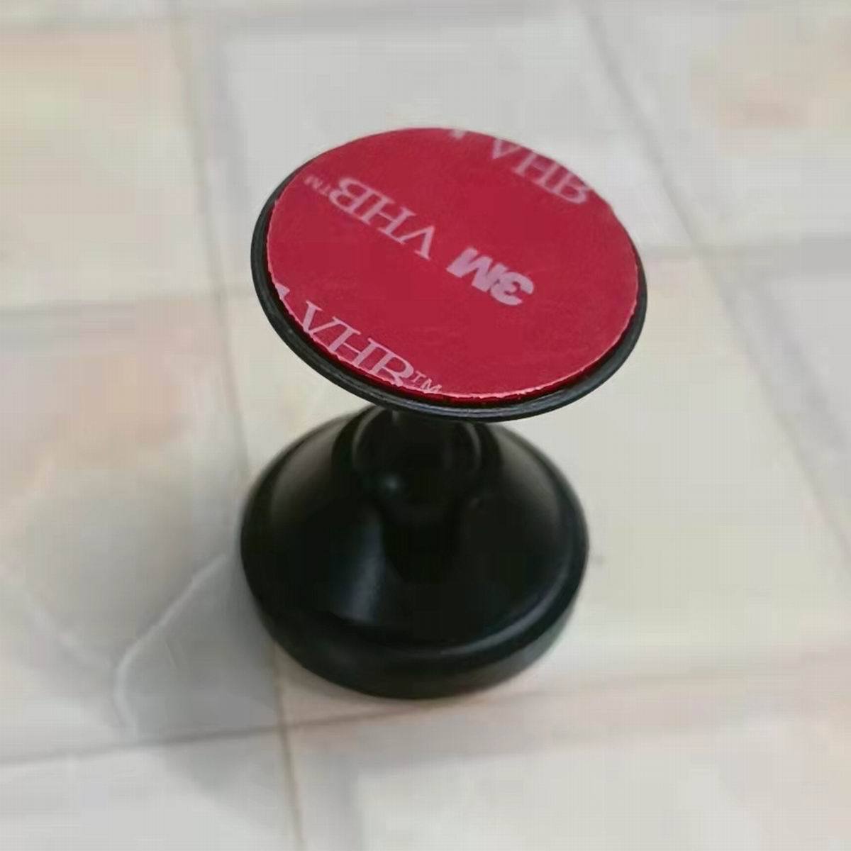 Factory in stock strong adsorption built-in magnet light small ABS plastic car phone holder camera base