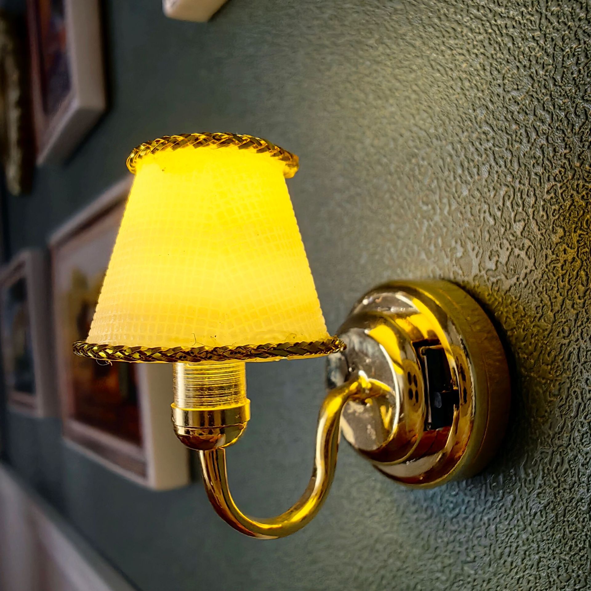 Doll house mini miniature lamp Tiffany table lamp model color glazed lamp 12 points accessories dollhouse