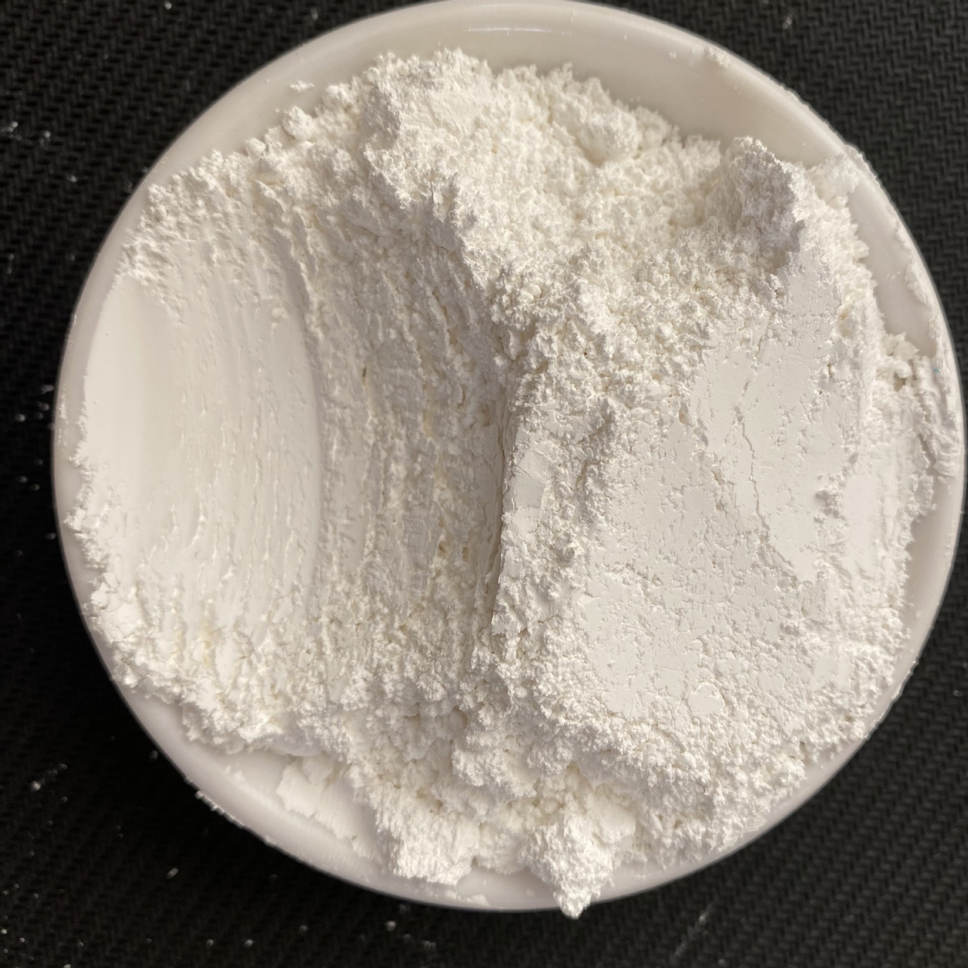 Spot Industrial Grade Light Calcium Light Calcium Carbonate Powder 1250 Mesh Fine Light Calcium Carbonate Active Calcium Carbonate