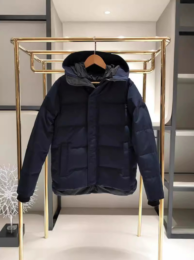 Cross-border exclusive for Putian Goose 17 men's and women's jackets lovers winter thickened down jacket wholesale