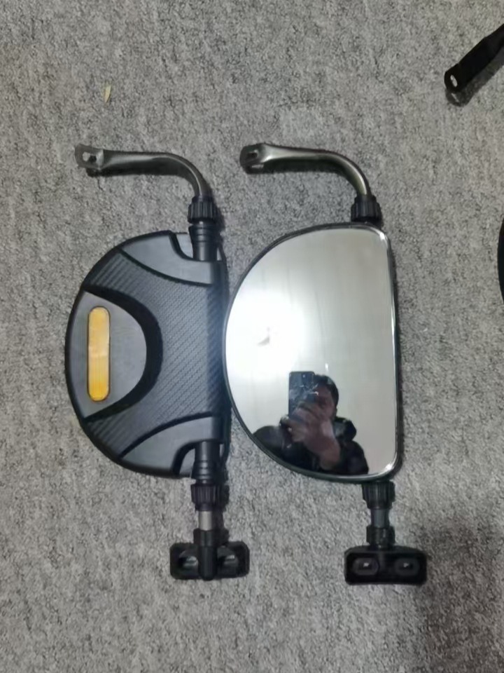 Electric tricycle rearview mirror half Peng Baoqi three generations Zongshen Junka original mirror mirror mirror wholesale