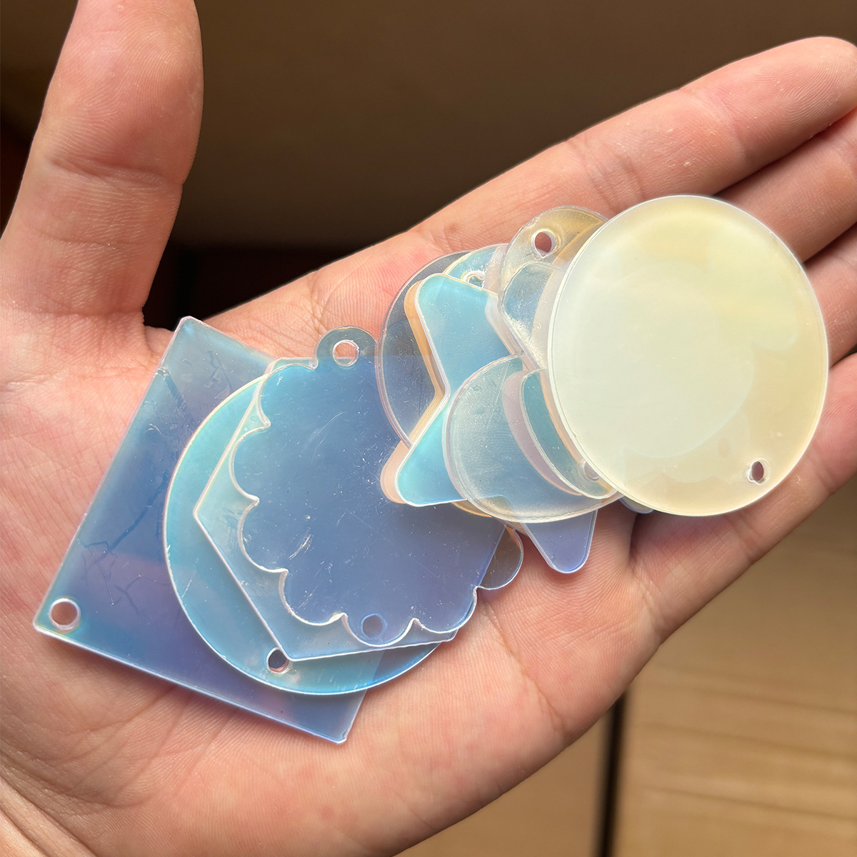 5см Утолщенный лазерный акриловый патрон Оптовая прозрачная ручная работа DIY Малые дисковые аксессуары материал патрон