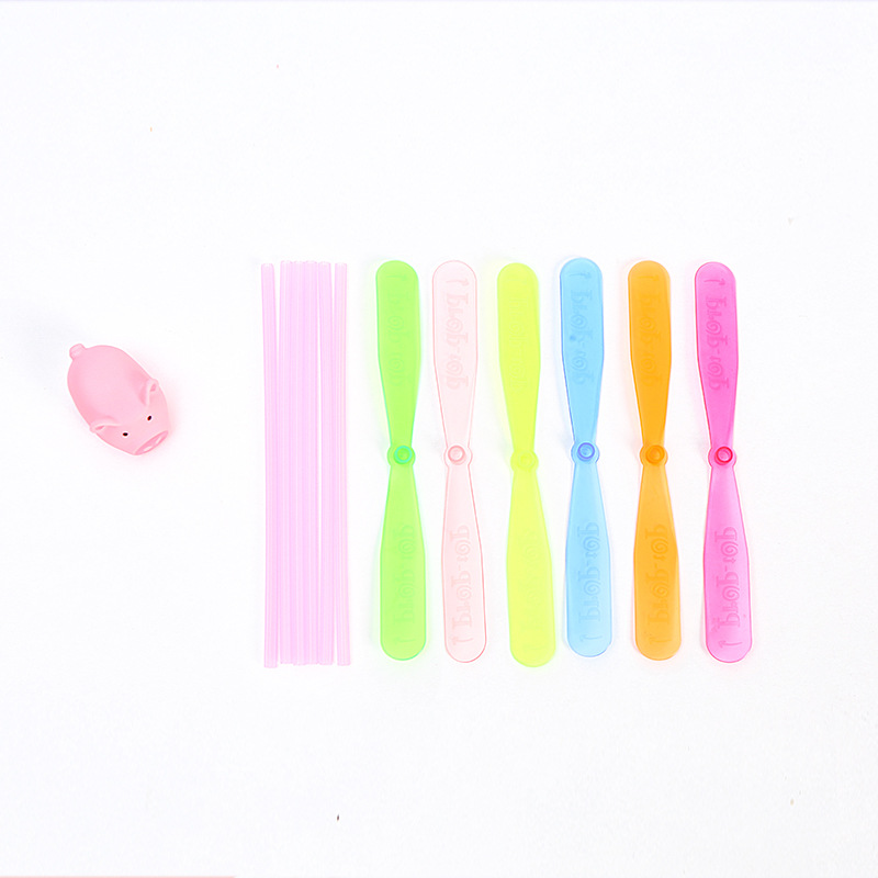 Luminous bamboo dragonfly double flying leaf small frisbee flying fairy classic nostalgic toys wholesale stall small gifts