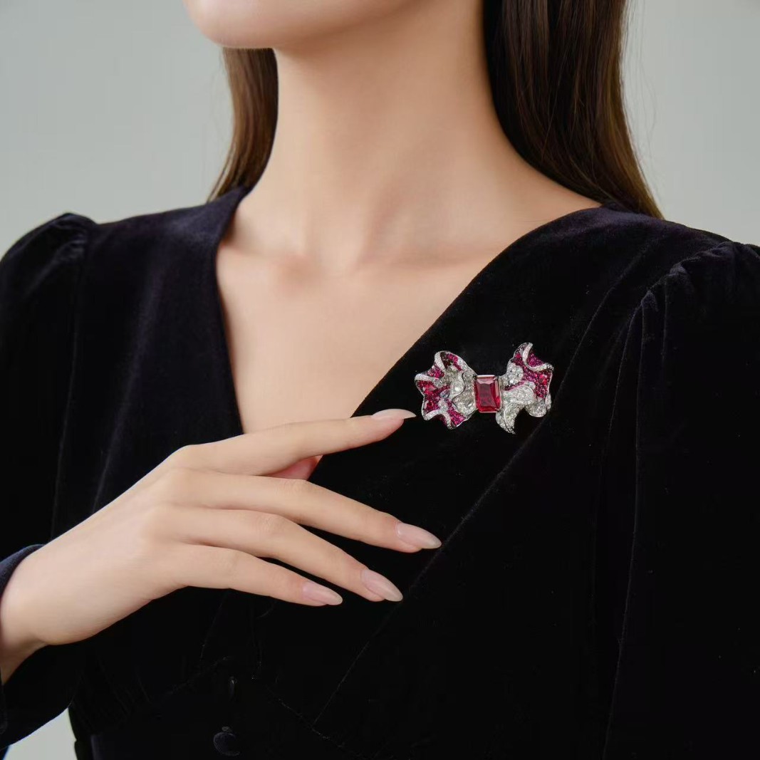 Pigeon Blood Ruby New Bow Brooch High-End Elegant Full of Diamonds Heavy-Duty Clothing S925 Silver