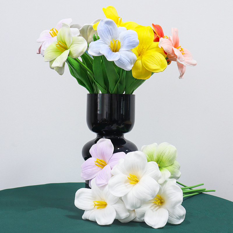 Baishun Tulip simulation flower wedding fake flower bouquet shooting props home living room decoration PU simulation flower wholesale