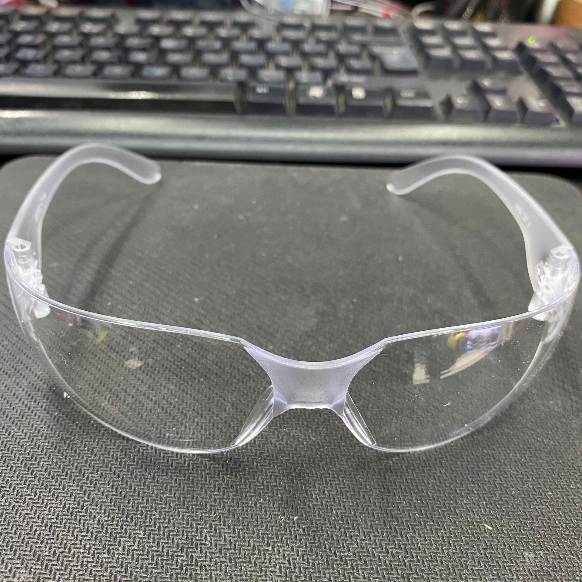 Children's goggles do experiment water gun splash-proof wind-proof multifunctional protective glasses toy game goggles