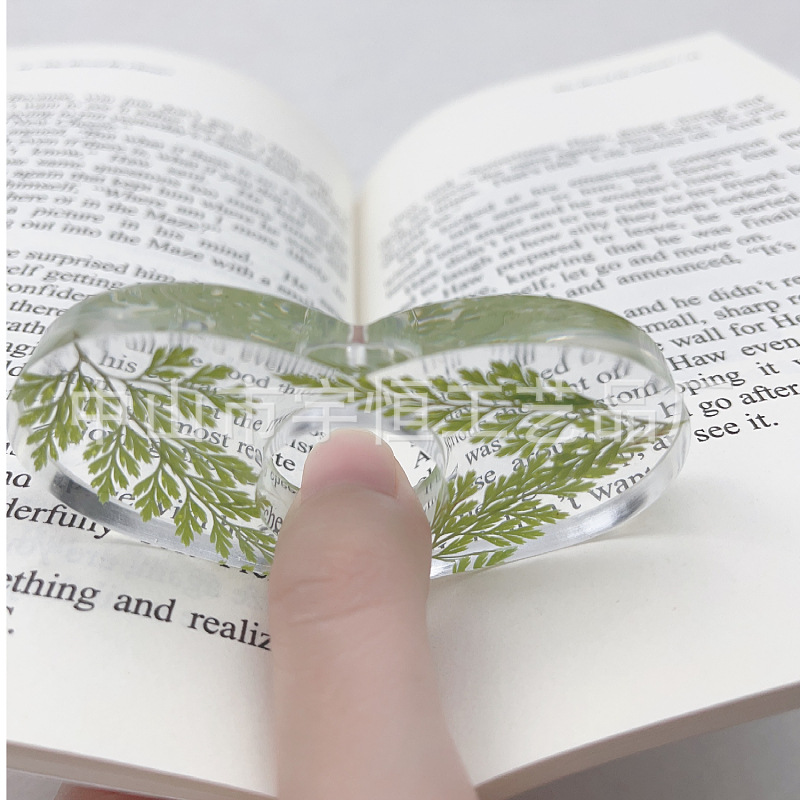 Creative book press glue drop reading aid real flower resin crafts glue drop gift jewelry