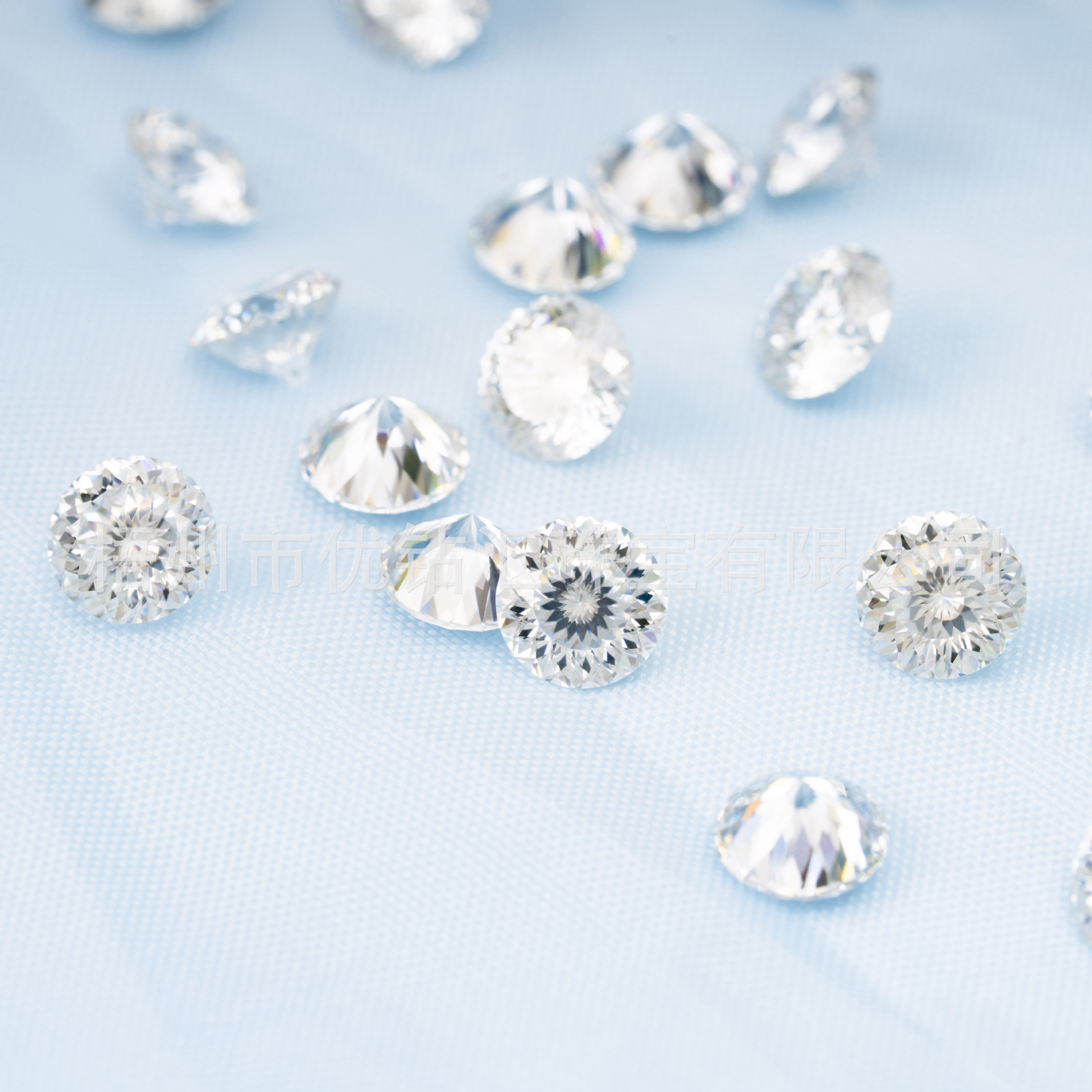 Large Quantities of Round Bird's Nest Moissanite Loose Stones in Stock for Wholesale, Direct Sales from the Source Manufacturer in Wuzhou