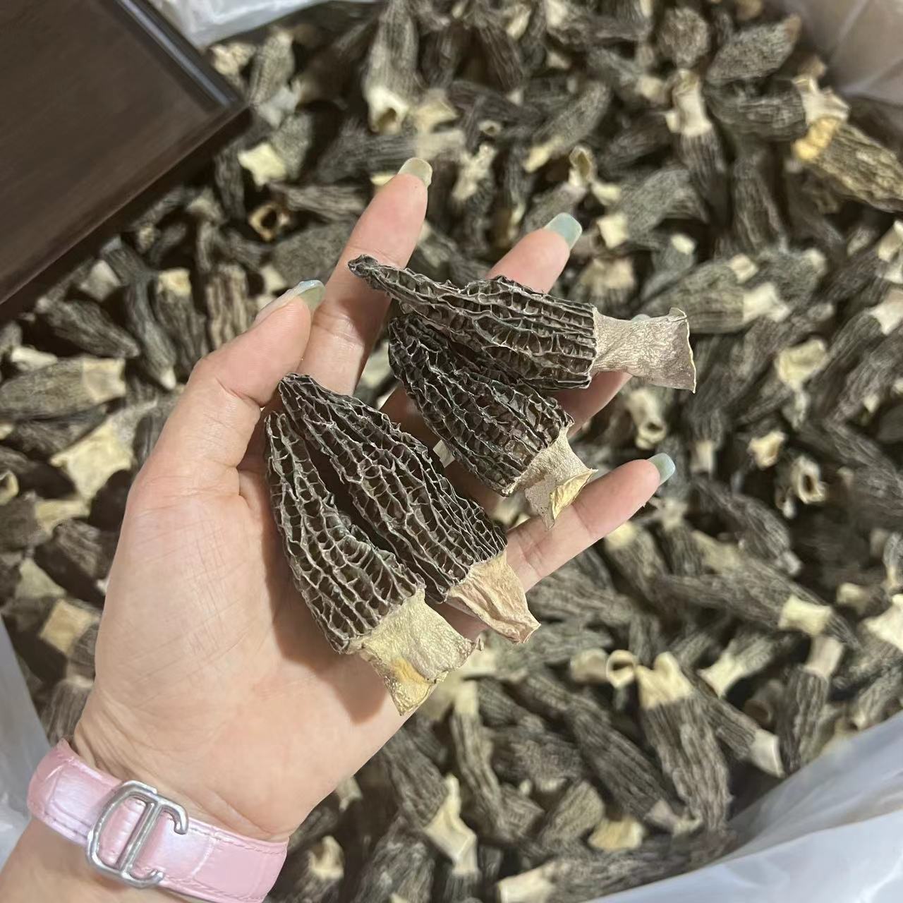 Yunnan 5-9 dried morchella 500g first crop dried morchella wholesale cut handle Morchella special offer free shipping