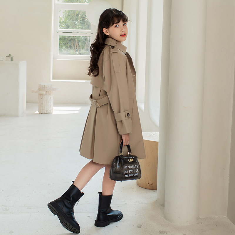 Girls' Windbreaker Coat 2025 Spring and Autumn New Children's Coat Western Style Parent-child Coat Medium and Large Children's Long Coat