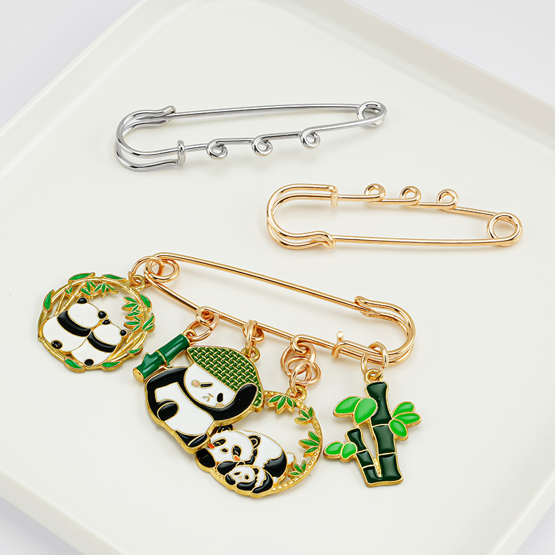 Three-Hole Pin DIY Jewelry Accessories Waist Pin Large Pin Personalized Decorative Brooch Anti-Exposure Safety Pin