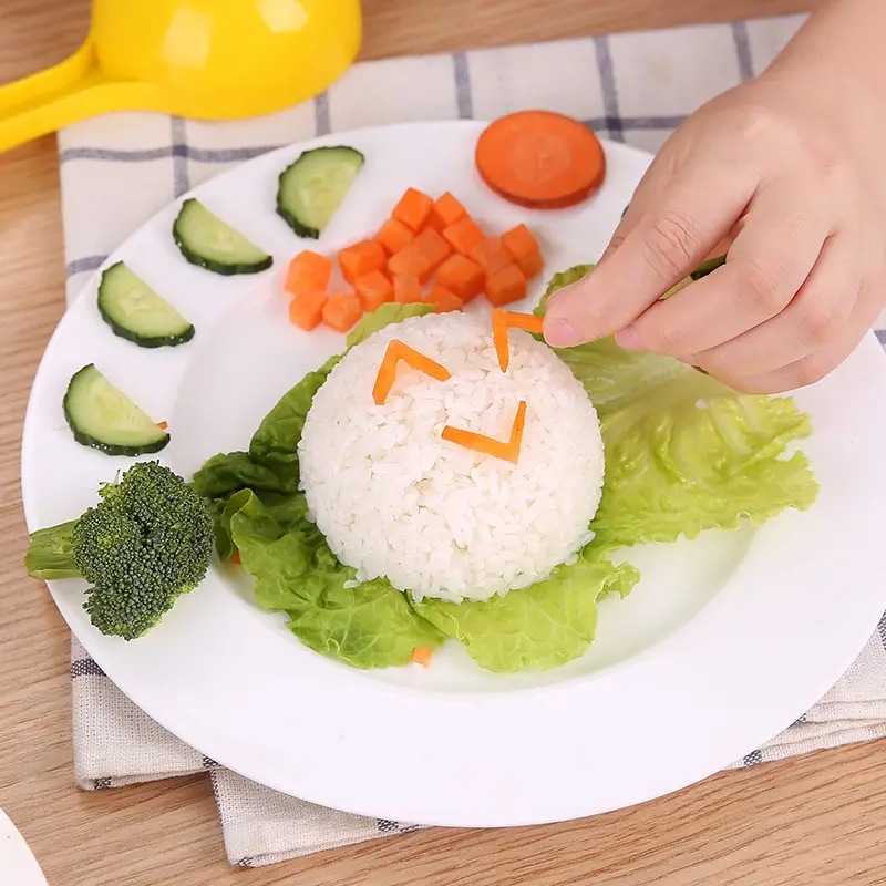 Non-stick rice semi-circular rice ball mold rice spoon household rice spoon Bento mold baby rice styling device