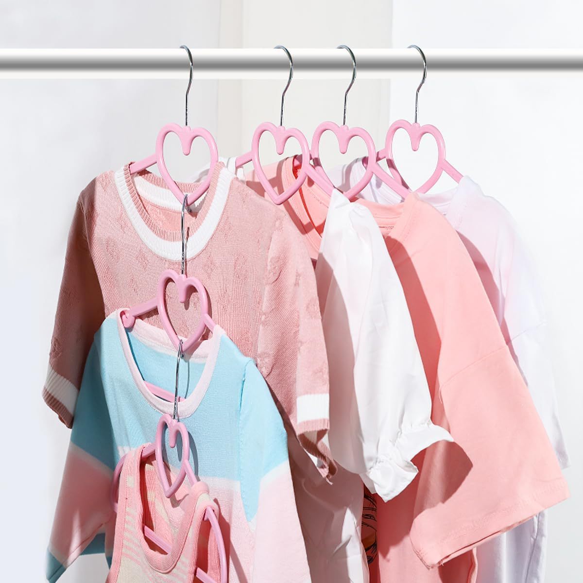 2024 New Cross-Border Heart-Shaped Clothes Hangers, Plastic Non-Slip Wet and Dry Dual-Use Hangers, Factory Direct Wholesale Clothes Drying Racks