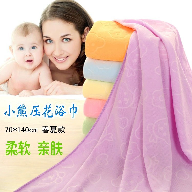 Manufacturers Wholesale 180g 70X140 Microfiber Absorbent Embossed Cartoon Bath Towel Towel Can Logo