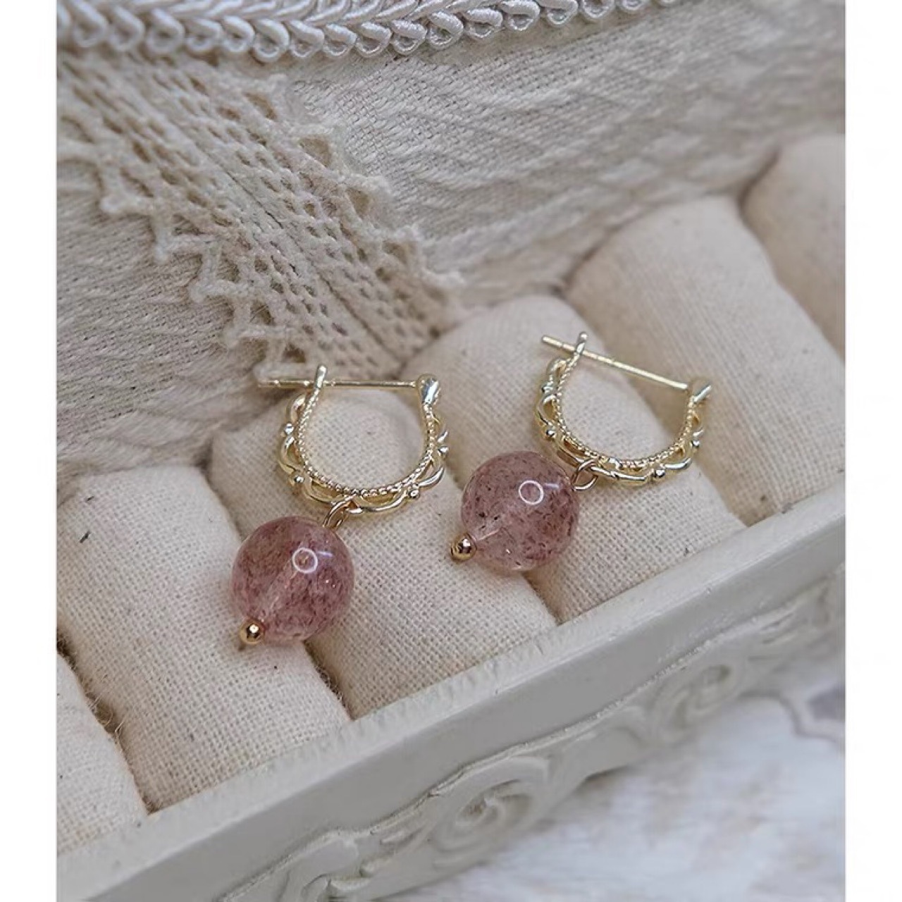 Natural Strawberry Crystal Earrings Lace Ear Buckle 925 Silver Needle Sweet Girl Earrings Lady Elegant Elegant Earrings