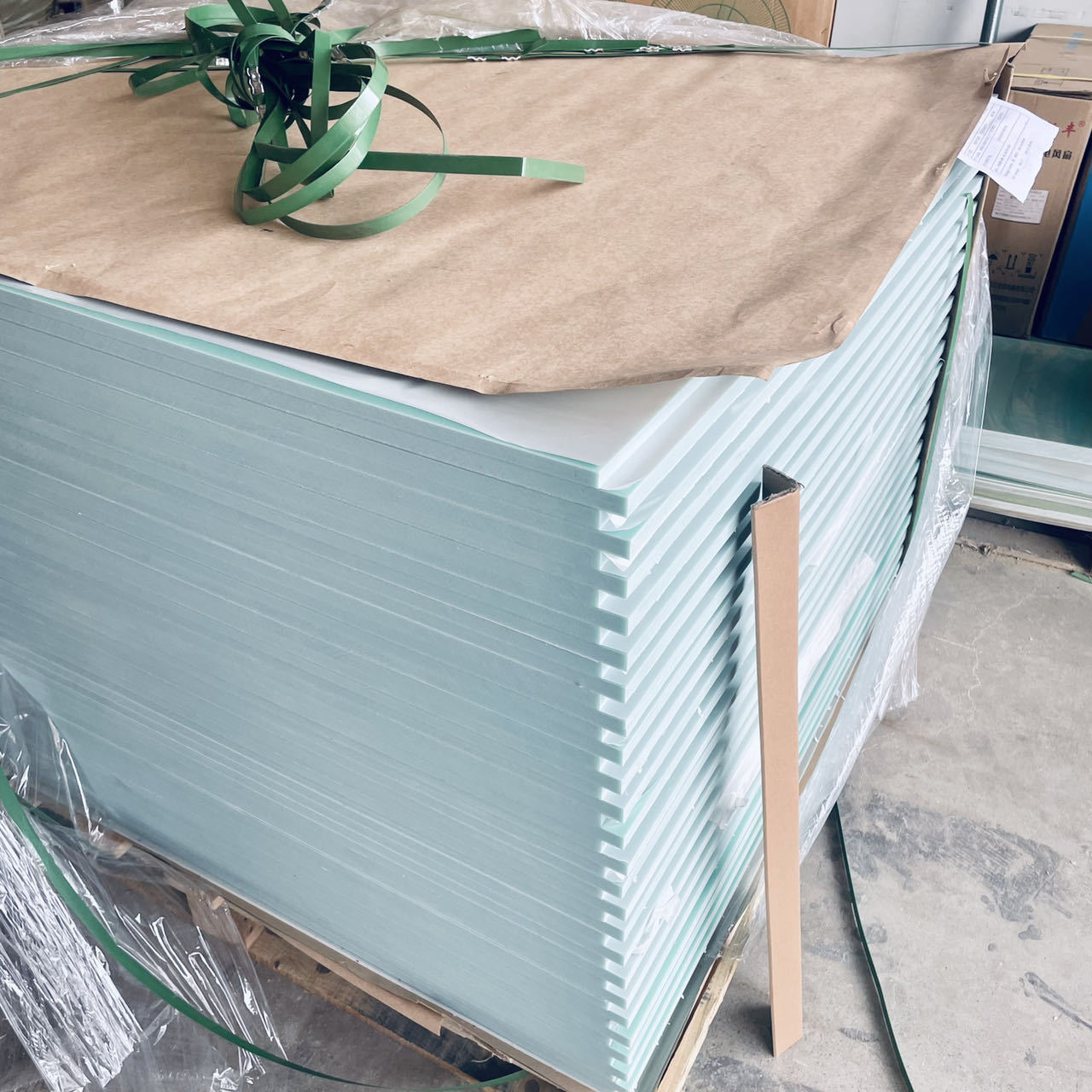 in stock FR-4 glass fiber board epoxy resin insulation board size 1*1020*1220MM water green epoxy board